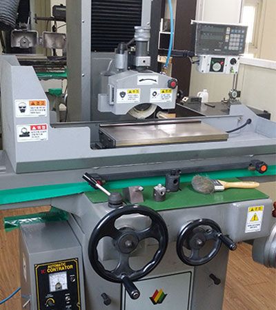 GRINDING MACHINE 2
